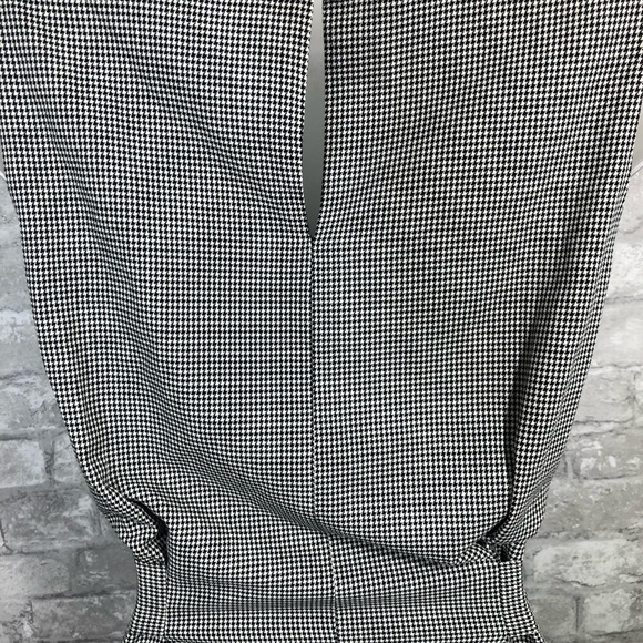 Massimo Dutti Sleeveless Belted houndstoot… - Picture 12 of 16